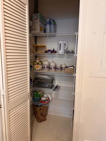 Walkin Pantry
