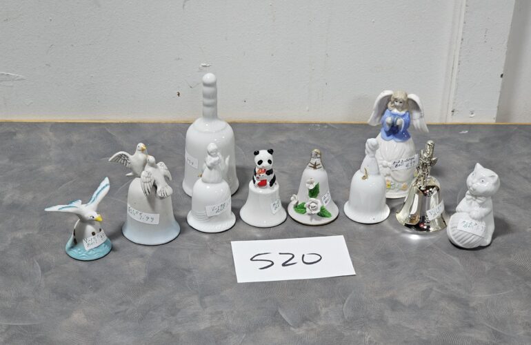 Auctions image thumbnails