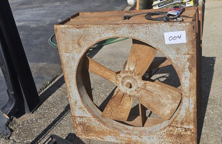 Auctions image thumbnails