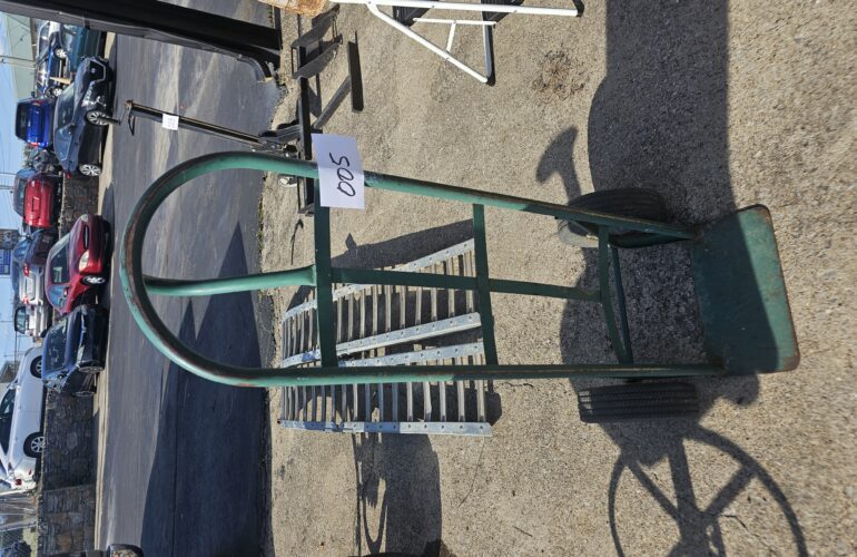 Auctions image thumbnails