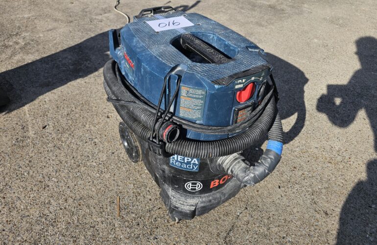 Auctions image thumbnails