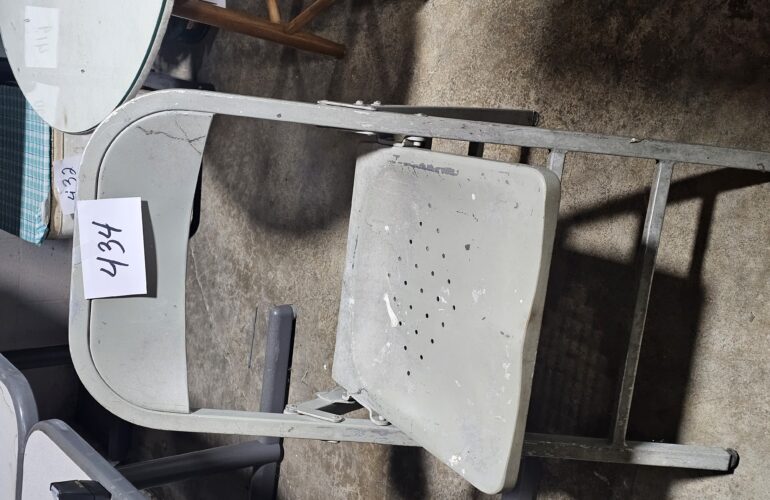 Auctions image thumbnails