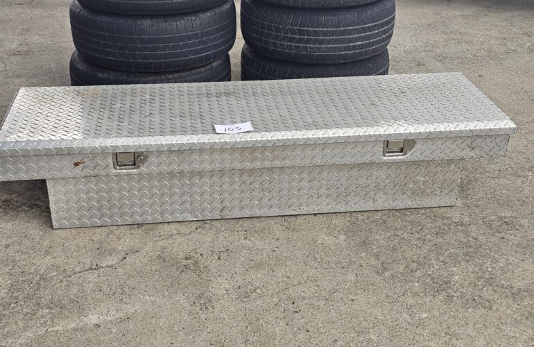 Auctions image thumbnails