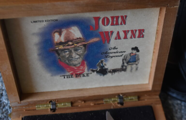 Auctions image thumbnails