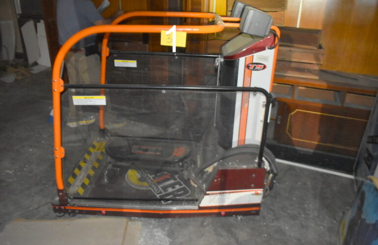 Auctions image thumbnails