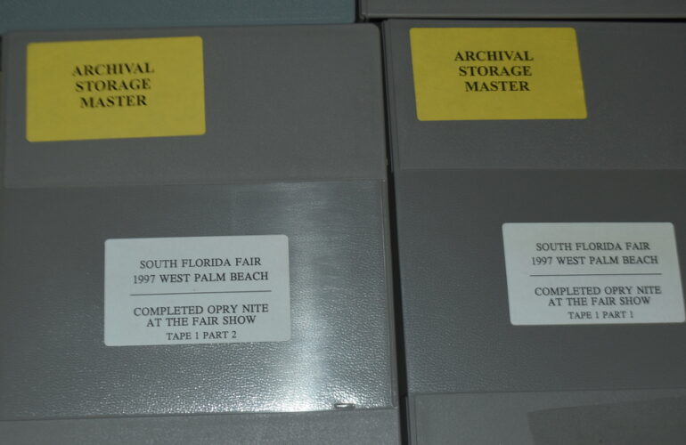 Auctions image thumbnails