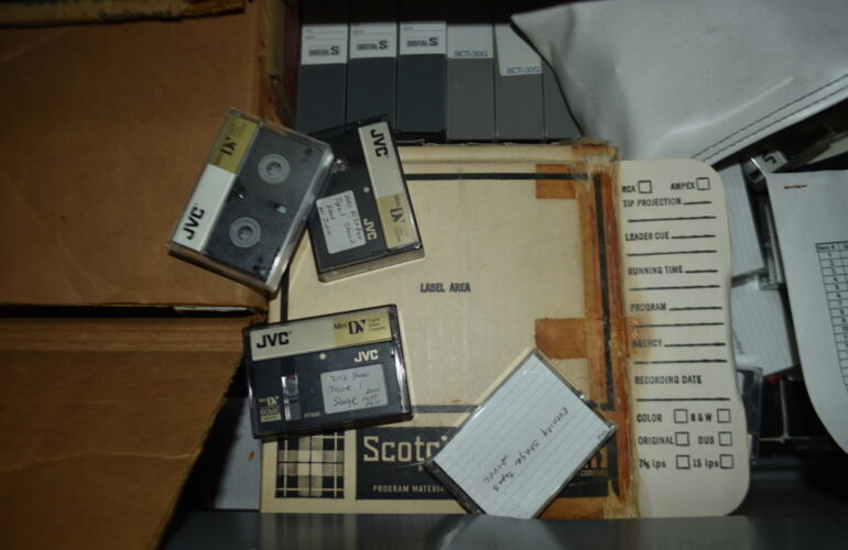 Auctions image thumbnails