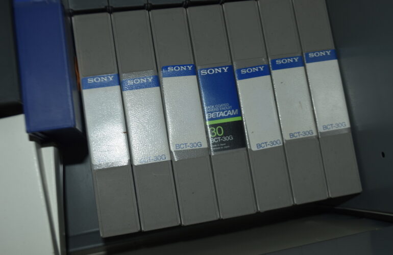 Auctions image thumbnails