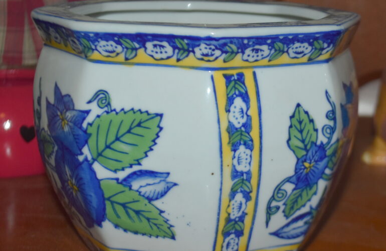 Auctions image thumbnails