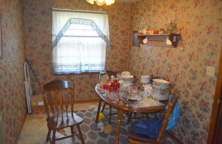 Auctions image thumbnails