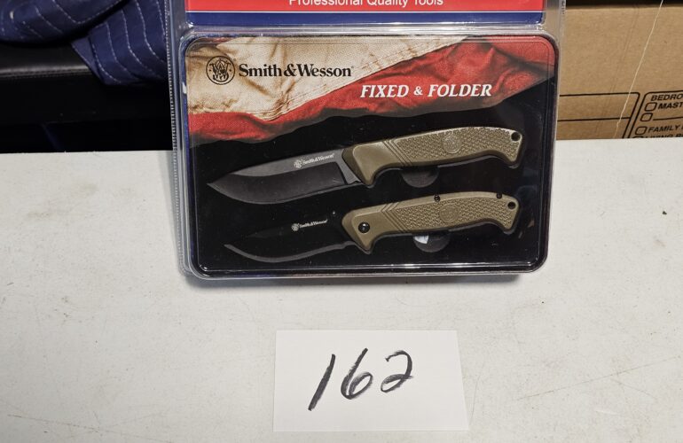 Auctions image thumbnails