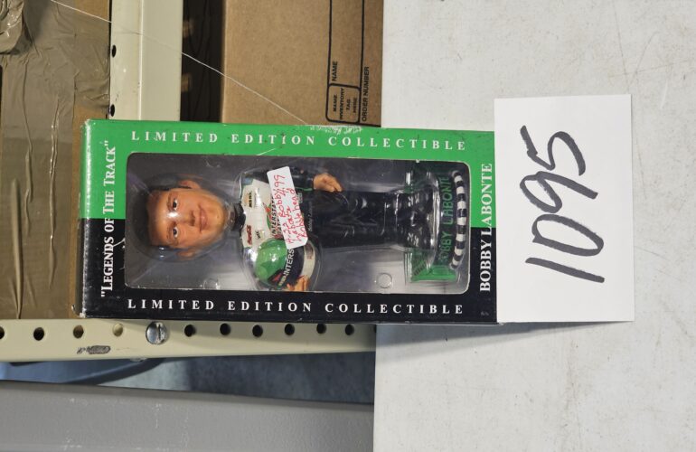 Auctions image thumbnails