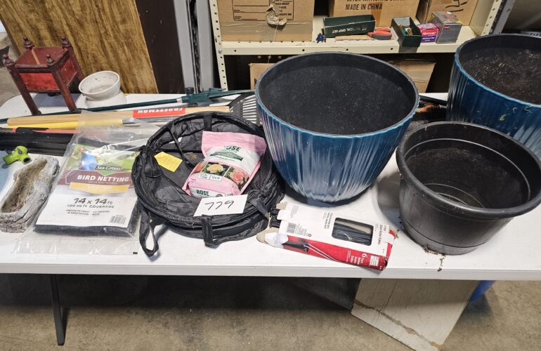 Auctions image thumbnails