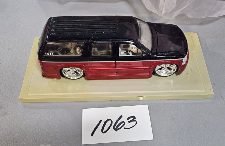 Auctions image thumbnails