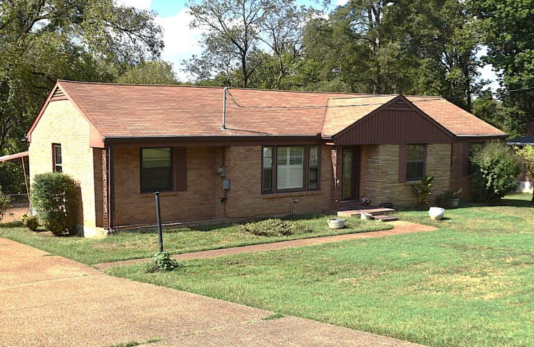 Auctions image thumbnails