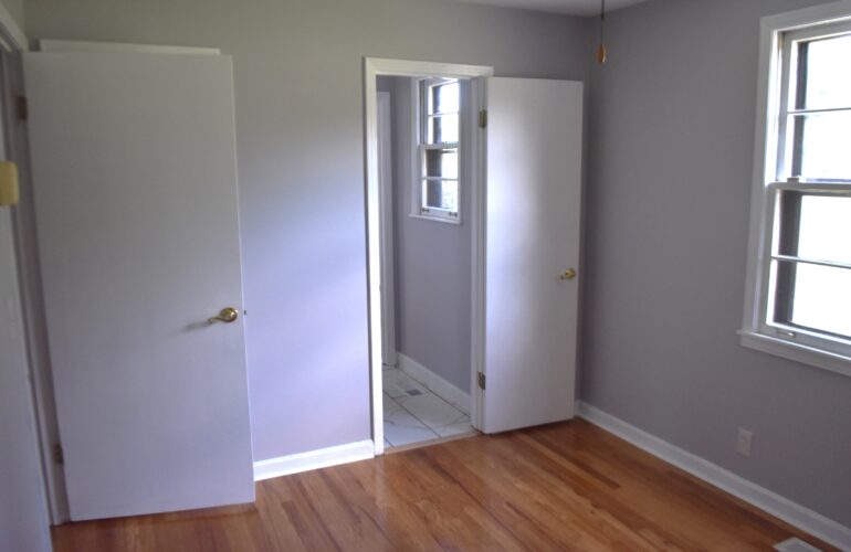 Auctions image thumbnails