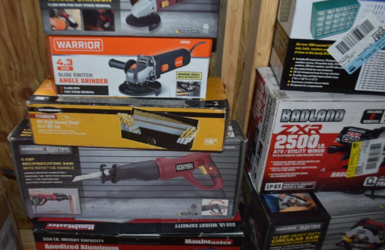 Auctions image thumbnails