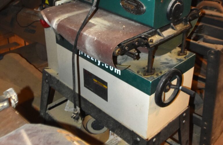 Auctions image thumbnails