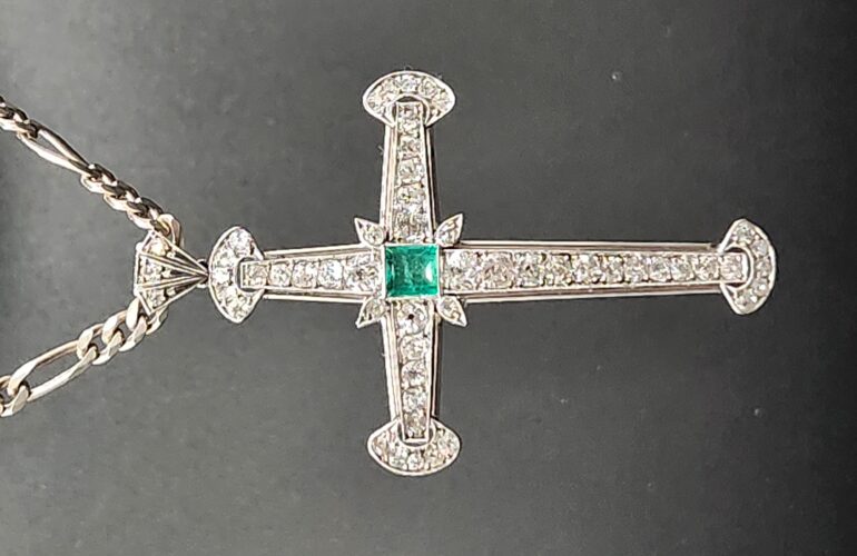 Auctions image thumbnails