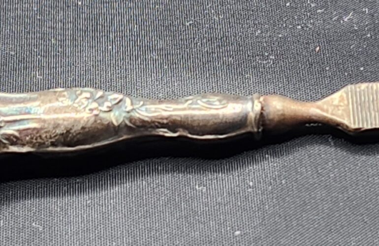 Auctions image thumbnails