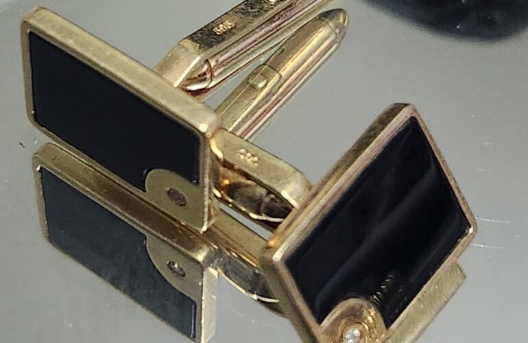 Auctions image thumbnails