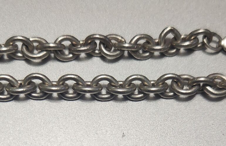 Auctions image thumbnails