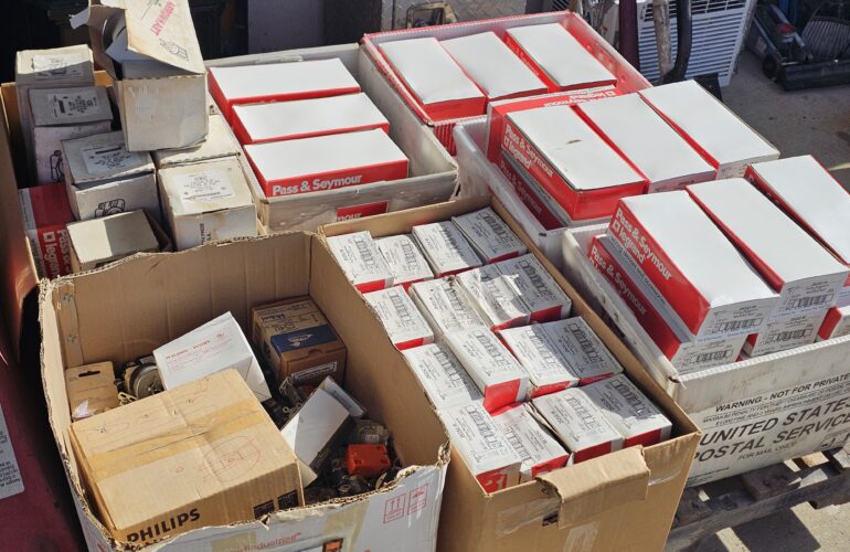 Auctions image thumbnails