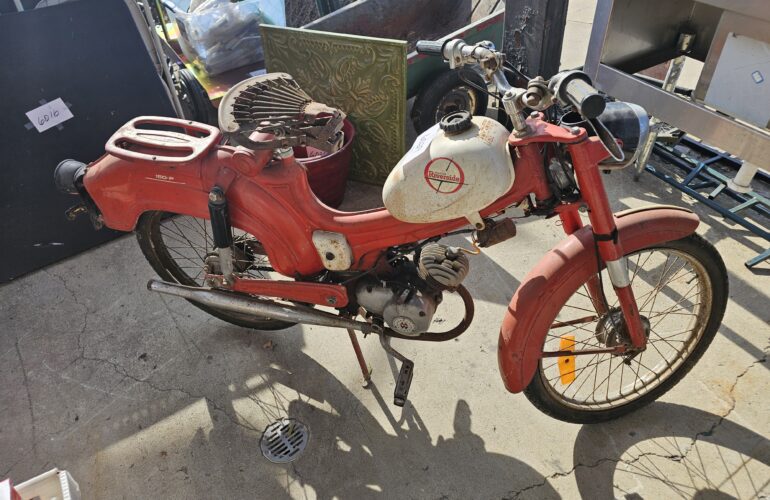 Auctions image thumbnails