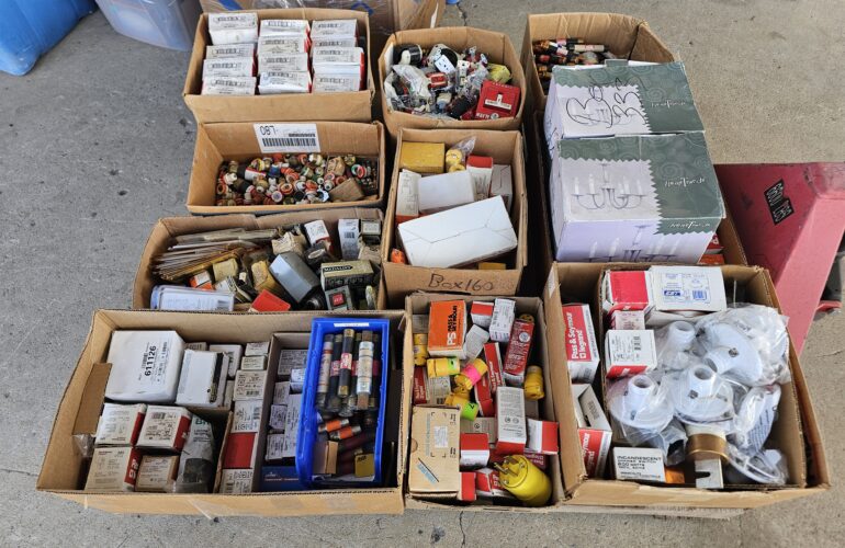 Auctions image thumbnails