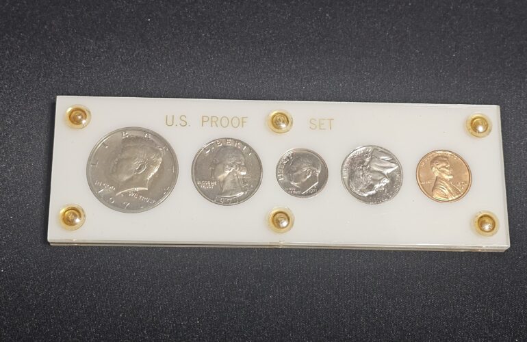 Auctions image thumbnails