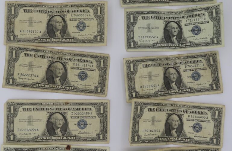 Auctions image thumbnails