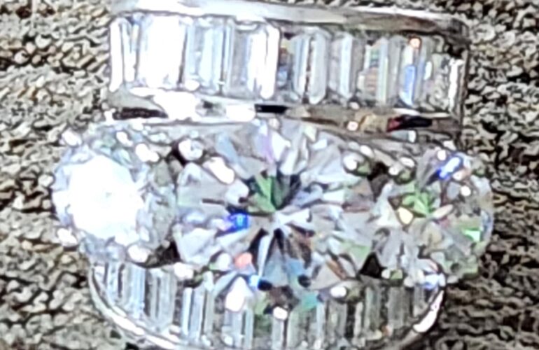 Auctions image thumbnails