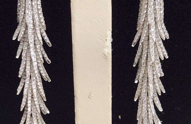 Auctions image thumbnails