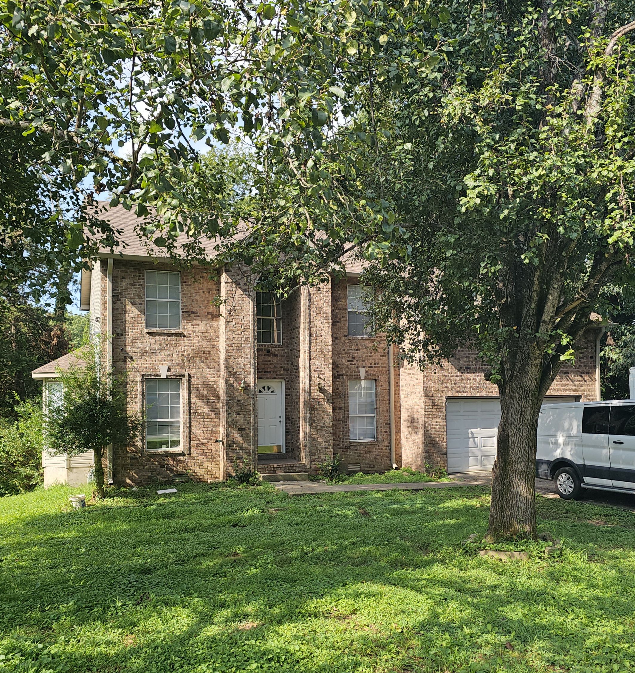 Featured image for “Absolute Auction / 3 Bedroom 2.5 Bath Brick Home / 2521 Johnson Ridge Rd Antioch, TN 37013 / Saturday, September 26th @ 10:30 AM”
