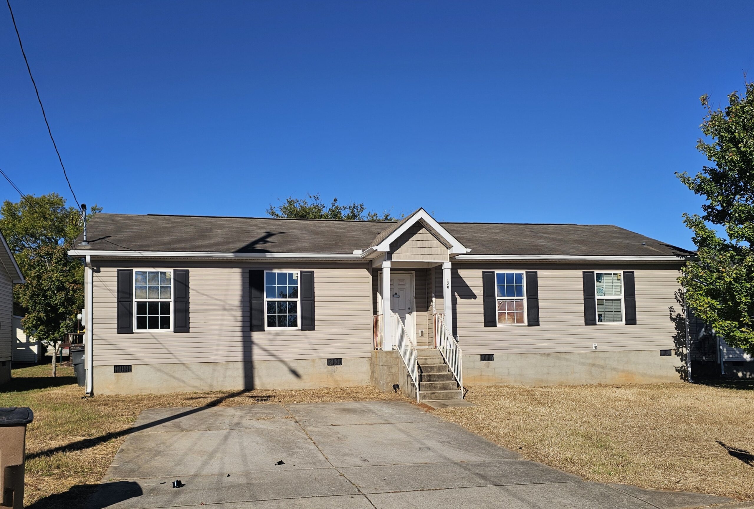 Featured image for “Court Auction / 3 Bedroom & 2 Bath Home / 120 Oceanfront Circle North, Antioch, TN 37013 / Wednesday, October 21st @ 10:30 AM”